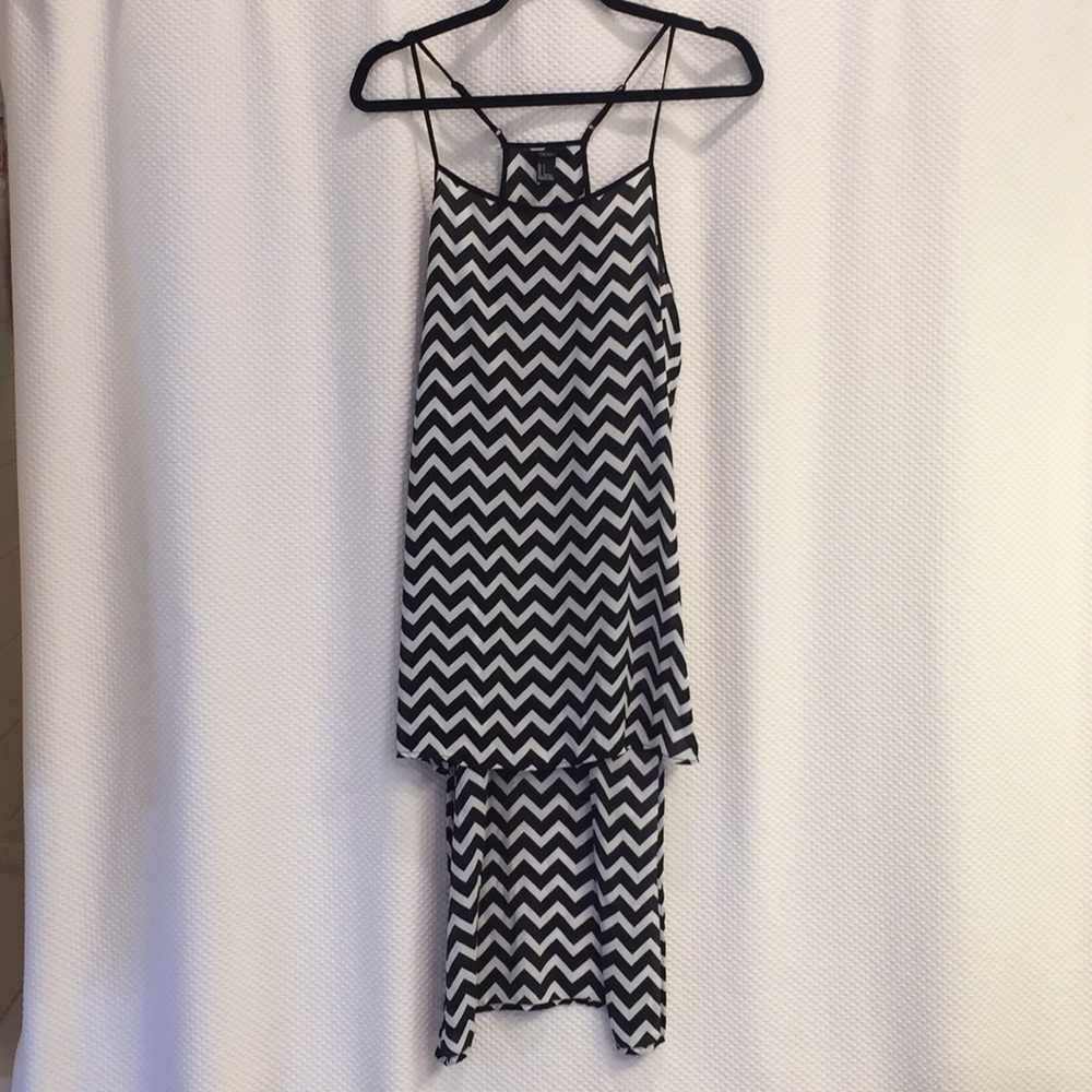 High-low chevron dress
